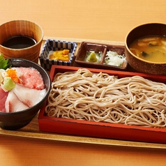 選べるミニ海鮮丼と蕎麦御膳