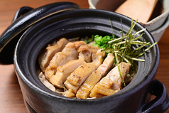 三河鶏ときのこの土鍋ご飯
