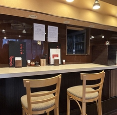 お一人様でもお気軽にご利用頂けるカウンター席もご用意しております！会社帰りのサク飲みにお勧めです。