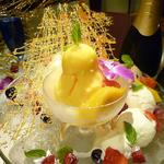 誕生日やお祝いなどにお店からメッセージ入り【デザート盛り合わせ】をプレゼント致します♪