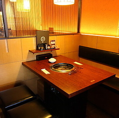 炭火焼肉 一升びん 名古屋ラシック店の雰囲気3