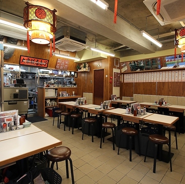 大衆飯店かね子 五反田店の雰囲気1