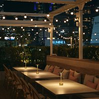 都心の空の下で味わう海外リゾートのような非日常空間 