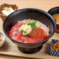 料理メニュー写真 まぐろ・イクラ・ネギトロ丼