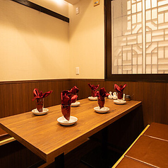 テーブル 6名様～15名様個室です。
