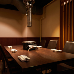 ▽3~6名様も受付中の広々お席をご用意♪ちょっとした宴会や女子会など広々使えるお席を多数ご用意しております◎大切な方とのデートや記念日にぴったり。また、落ち着いた雰囲気は、大切なお客様をもてなす接待や会食にも最適なプライベート席もご用意しております。