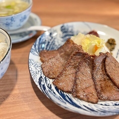 黒毛和牛特上ロース定食