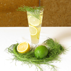 リモンチェッロ スプリッツァー 〈グラス〉