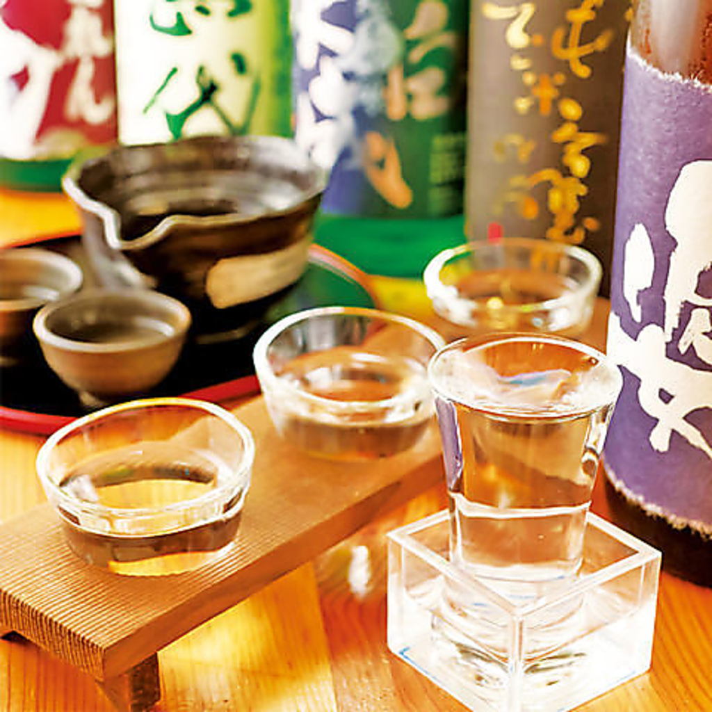 天ぷらにあうのは、もちろん日本酒。種類豊富に取り揃えてお待ちしております