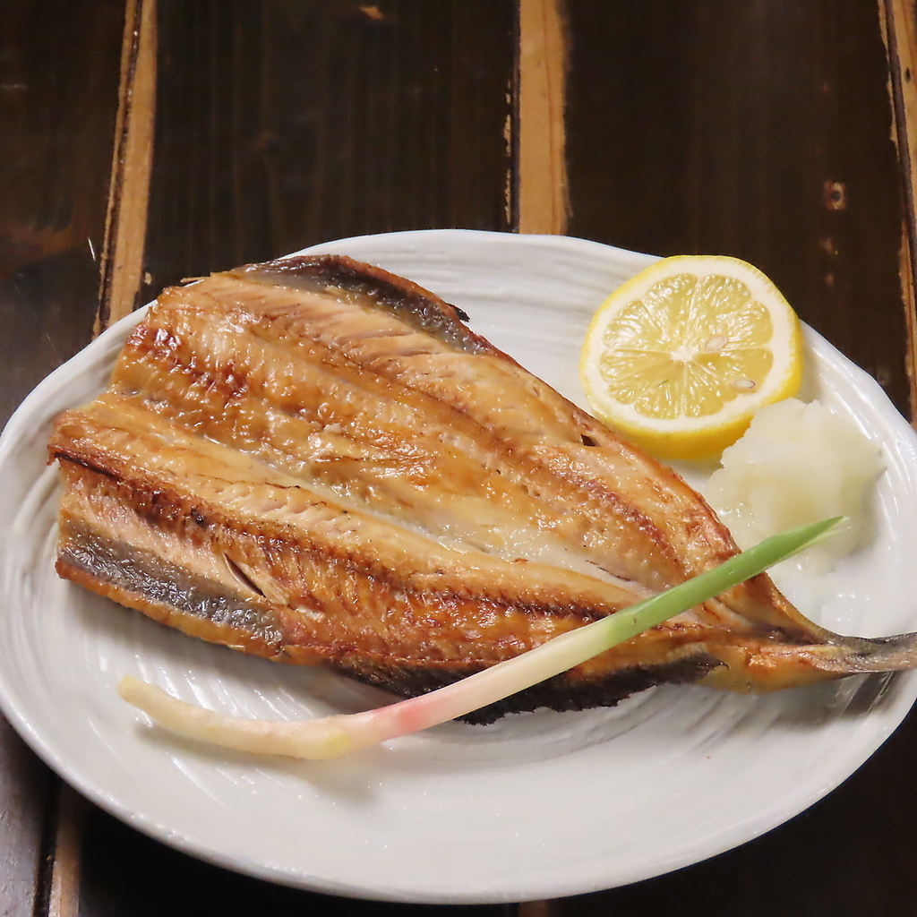 脂の乗ったジューシーなほっけ焼き