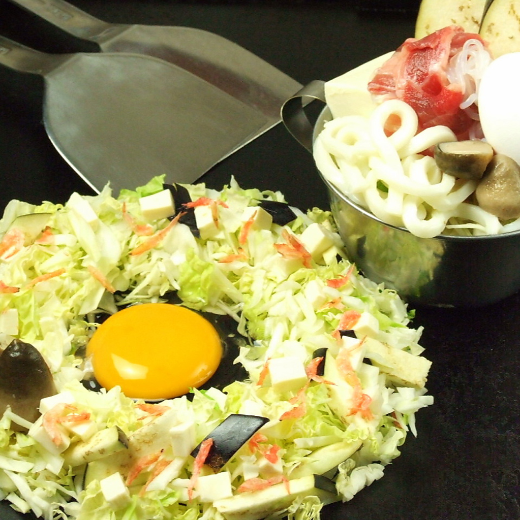 もんじゃ焼き・鉄板焼き・好み焼き・目の前で焼きあげます!
