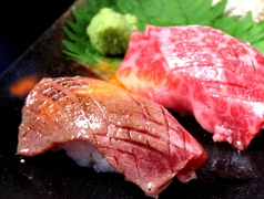 肉寿司（二貫）