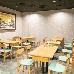 La Hanoi Deli ラ ハノイ デリ 上本町店の雰囲気3