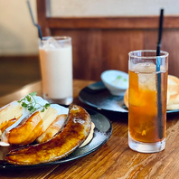 焼きバナキャラパンケーキ2枚1580円3枚1680円