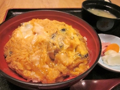 江の島名産　さざえ丼（みそ汁、新香付き）
