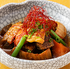 和牛生もつ味噌煮込み