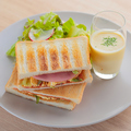 料理メニュー写真&nbsp;サンドウィッチ【ハムタマゴ】