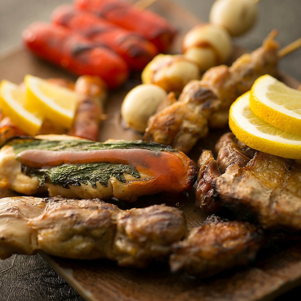 全品385円というのが驚き！な充実したメニューでお待ちしてます。