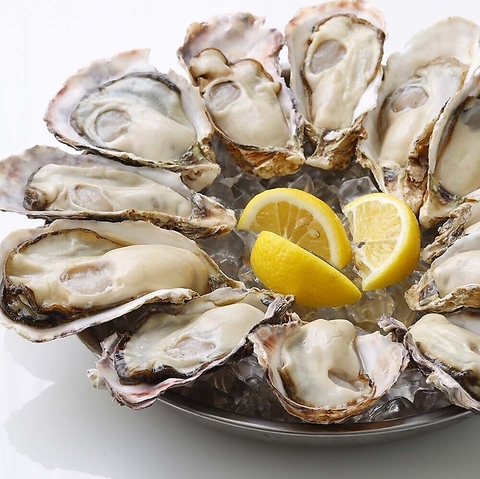 特許技術を用いて、海洋深層水で浄化した安心安全な「８TH SEA OYSTER」をご提供！