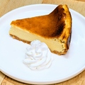 料理メニュー写真&nbsp;《本格派》ベイクドチーズケーキ