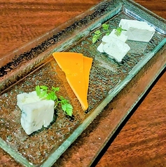 チーズ盛り合わせ