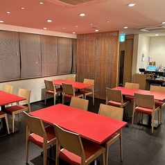 １０名様以上最大２０名様までの貸し切りが可能です。人数、ご予算などお気軽にご相談ください。（要予約）