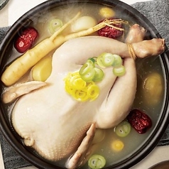 参鶏湯(サムゲタン)