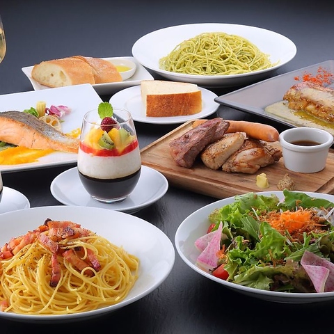 大切な人とのひとときに。 地元の恵みを活かしたお料理で心に残るディナーを。