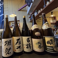 山口と地元の銘酒、ひれ酒、オリジナルドリンクも充実