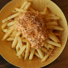 海老タルタルのポテトフライ