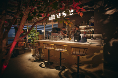 カフェ・バー利用も可