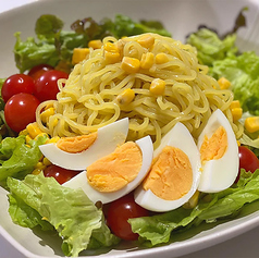 名物ラーメンサラダ