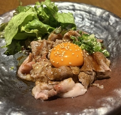 和牛こうねユッケ