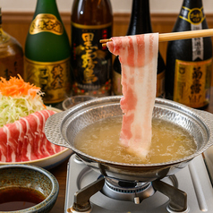 あぐー豚や出汁と相性抜群！料理を引き立てる至極の一杯