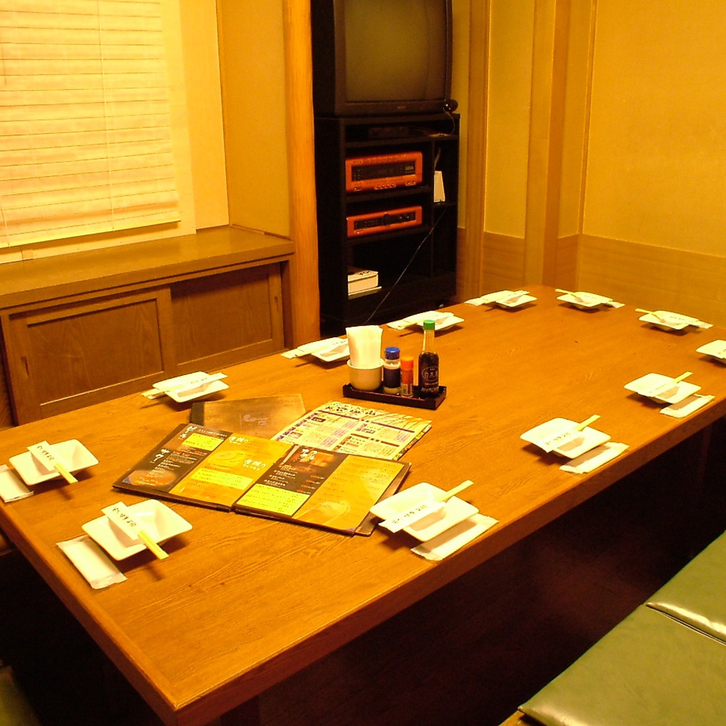 カラオケが付いた個室席もあり！飲んで、歌って、はしゃいじゃおう♪※店舗により異なります。