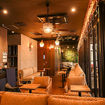 SNS映えするお洒落空間でゆっくりと…女子会やデート、二次会など様々なシーンに◎※画像は系列店