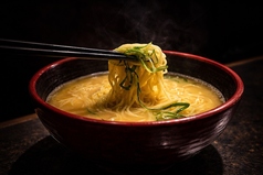 白湯ラーメン