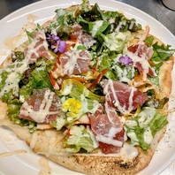旬節サラダピッツァ
