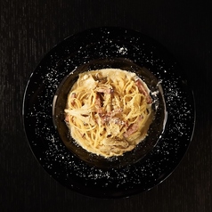 ベーコンときのこのクリームパスタ