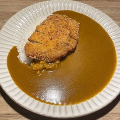 大人気店の店主がすべて手作りから作る自慢のカレー