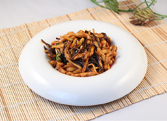 細切り豚肉の四川風ピリ辛炒め