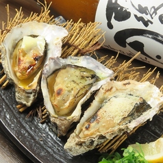 大人気！牡蠣とめっちゃ合う！焼き牡蠣3種盛