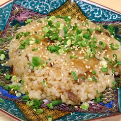 京鴨ぼんじりの絶品ガーリックライス