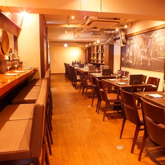 結婚式の2次会、パーティーに最適。大人数の宴会だって広々店内でゆったりと。
