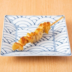 博多の名物料理!とり皮(塩・タレ) 1本