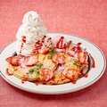 料理メニュー写真&nbsp;練乳ストロベリーパンケーキ