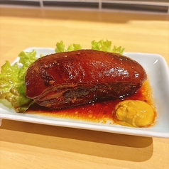 特製皮付き豚角煮