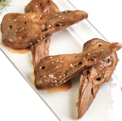 マーラー鴨頭(1皿2個)/鴨の首肉煮込み/マーラー干し豆腐和え