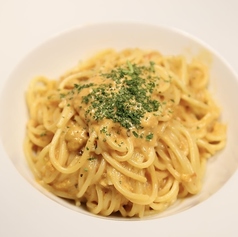 雲丹のトマトクリームパスタ