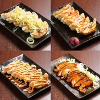 圧倒的人気！肉汁溢れる絶品「なんなん餃子」